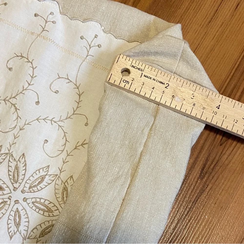 Beige and Cream Vintage Embroidered Linens Tote Bag - Picture 7 of 10